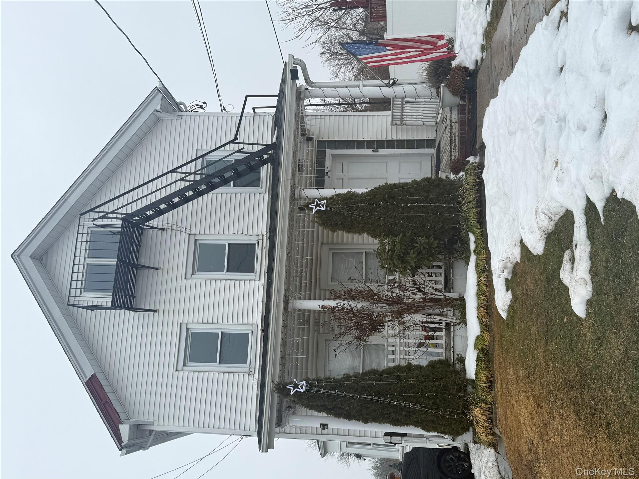 Are you looking for an apartment steps away from Rye Ridge Shopping Ce...