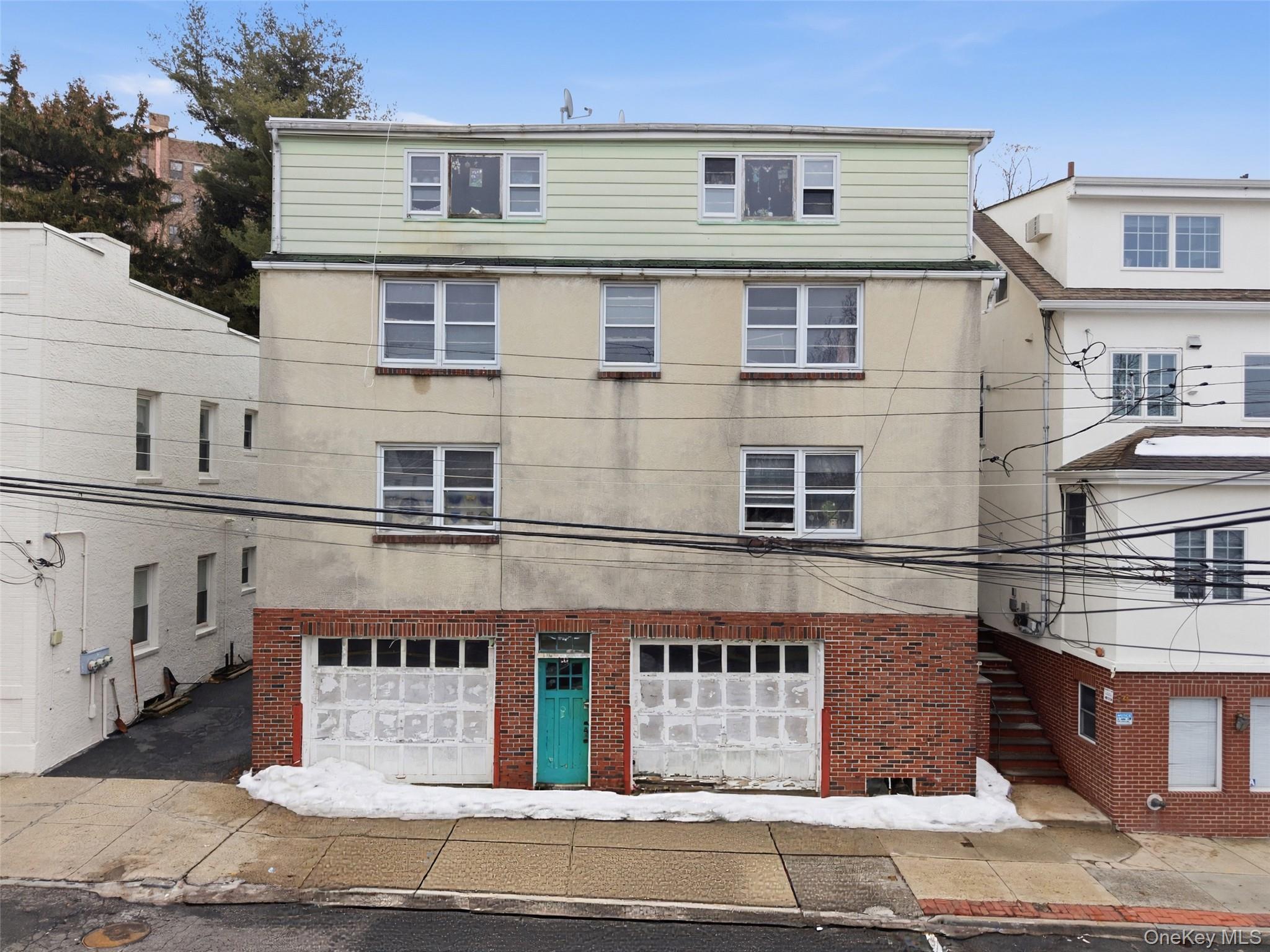 Attention Builders, Contractors & Visionary Investors! Seize the oppor...