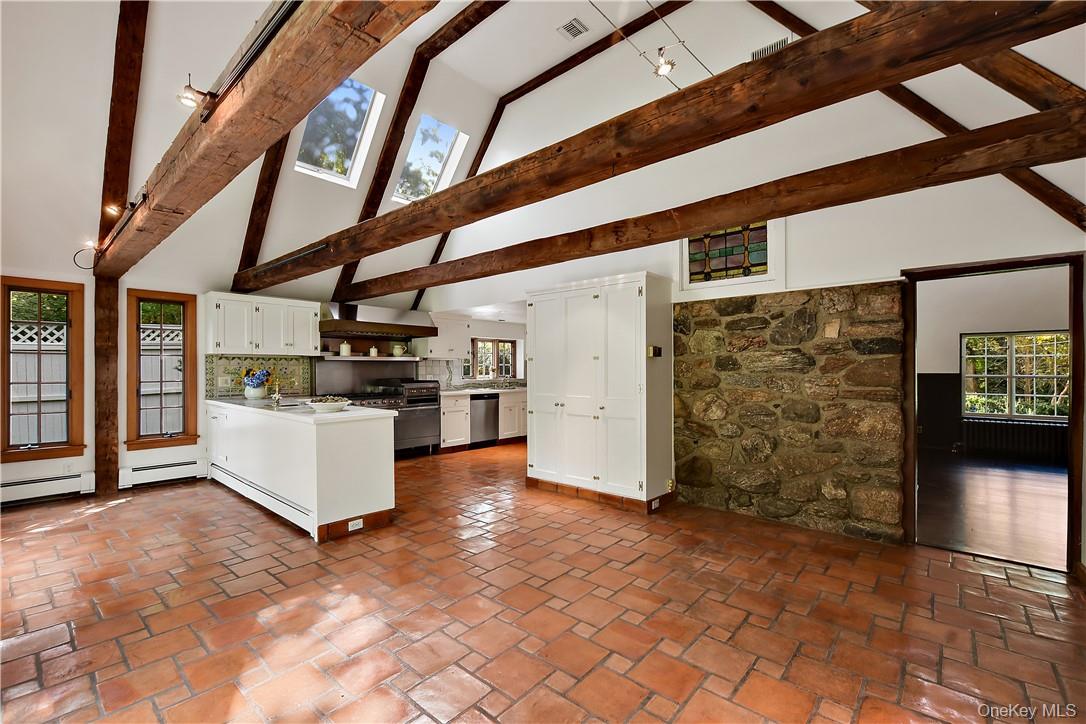 Photo 5 of this property