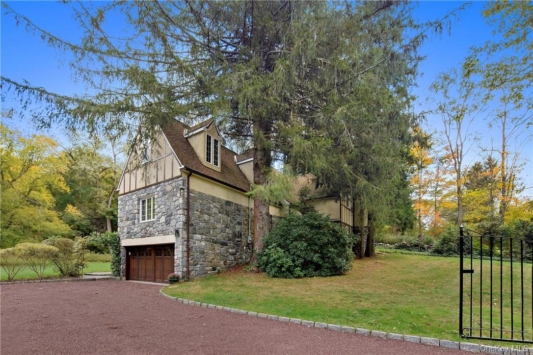 Photo 19 of this property