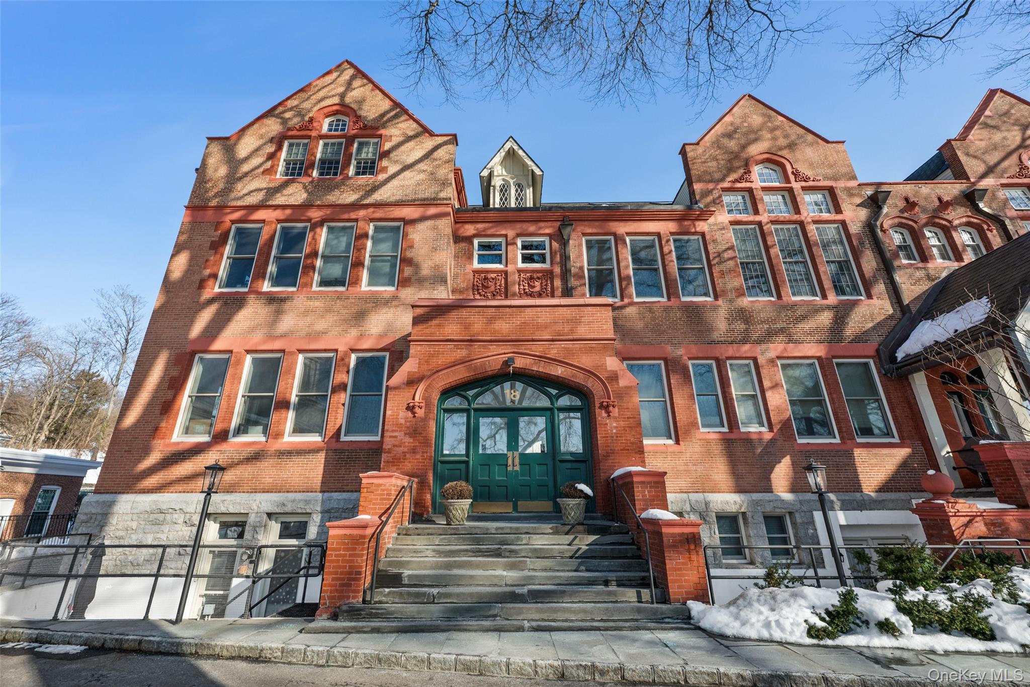 Step into a sophisticated slice of Tarrytown history. This sunlit two-...