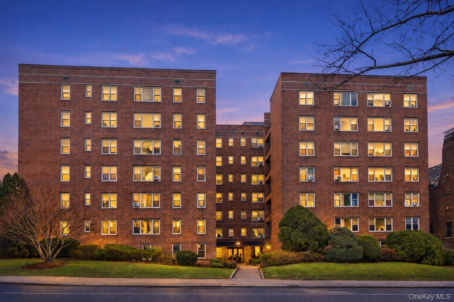 Welcome to 30 North Broadway, a bright and inviting apartment ideally...