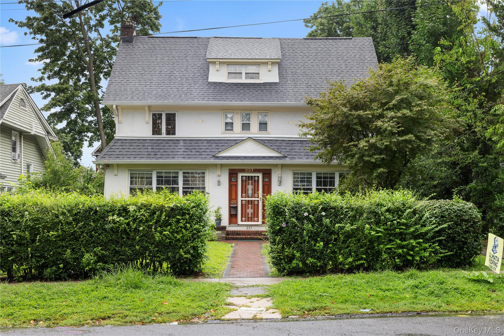 Magnificent Center hall Colonial proudly showcases 5 bedrooms, 4 1/2 B...