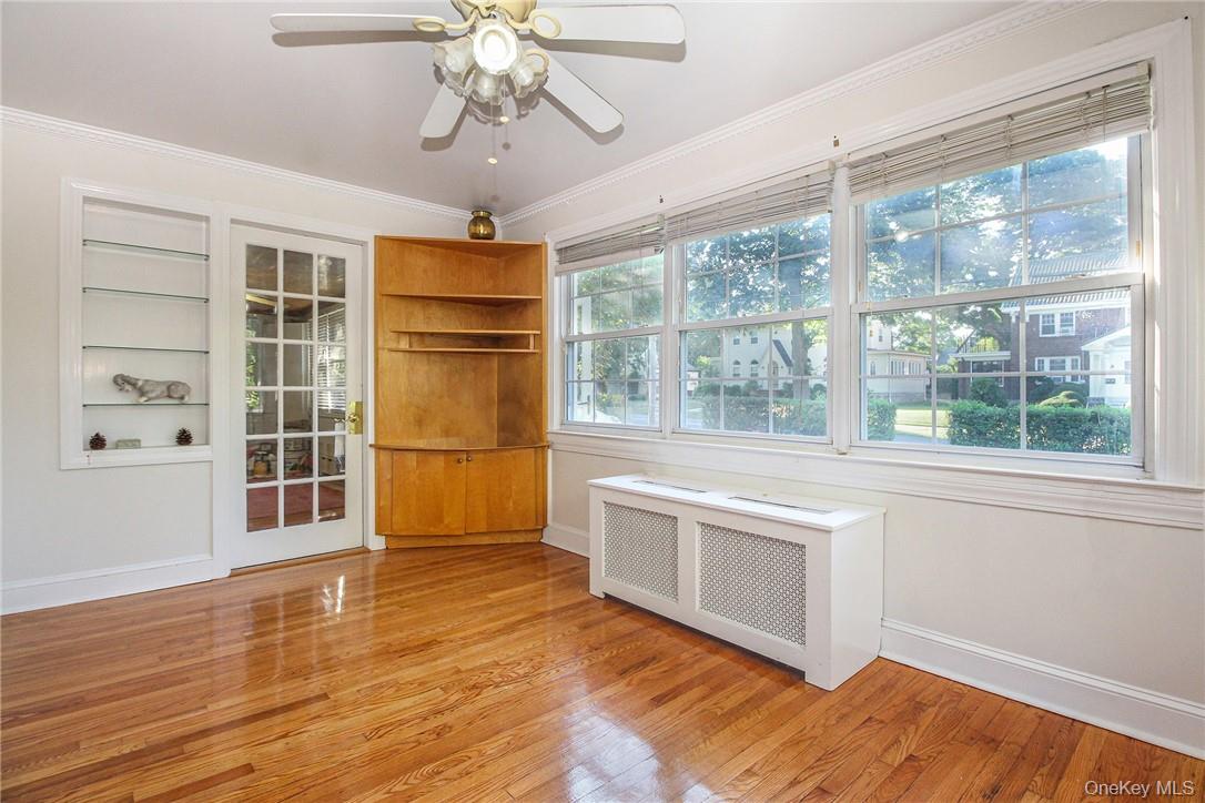 Photo 4 of this property