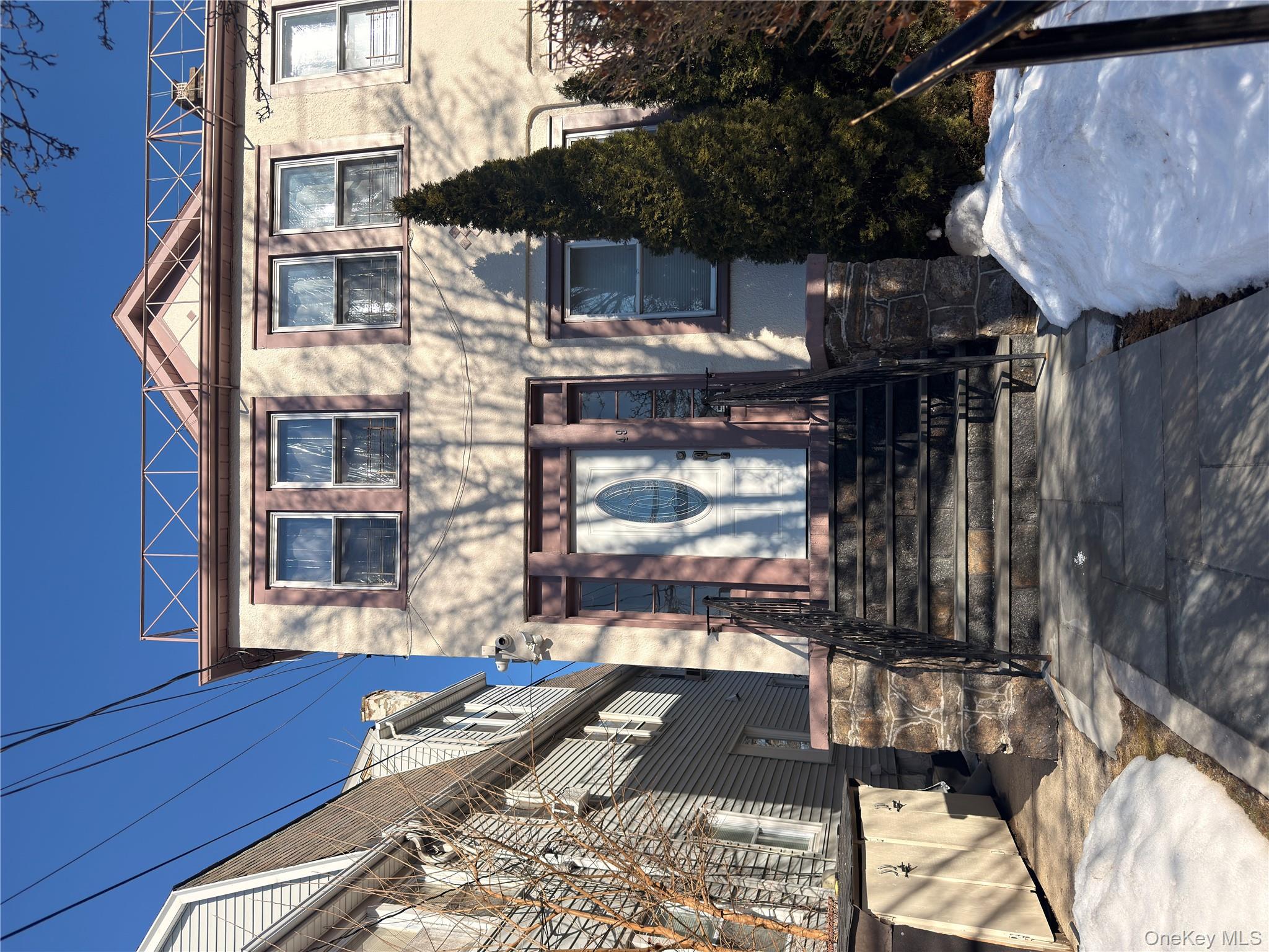 Enjoy the perfect blend of space, comfort, and accessibility in this o...