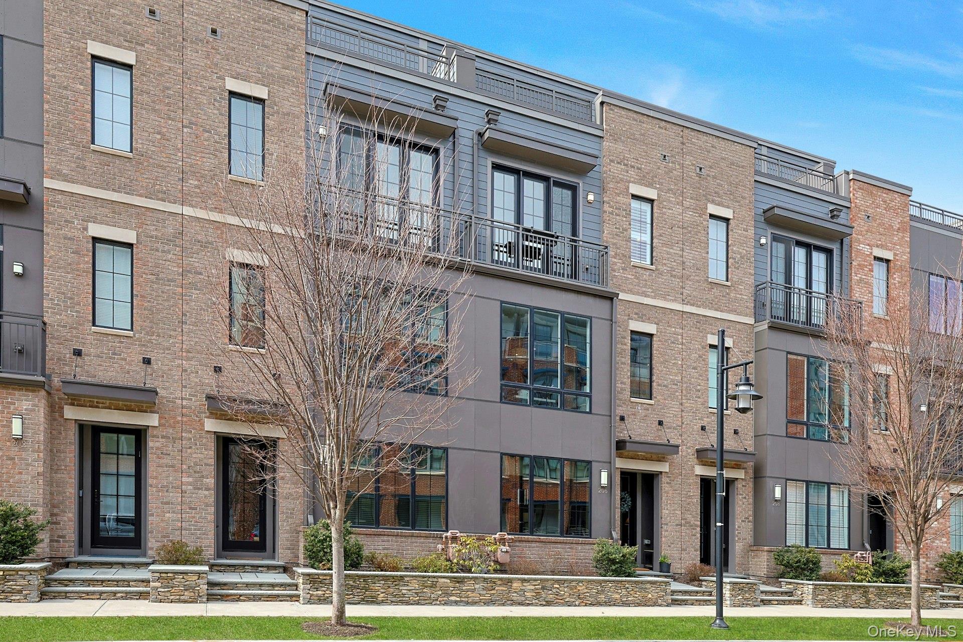 Wonderful Convenience & Beautiful Lifestyle in this Spacious & sunny 4...