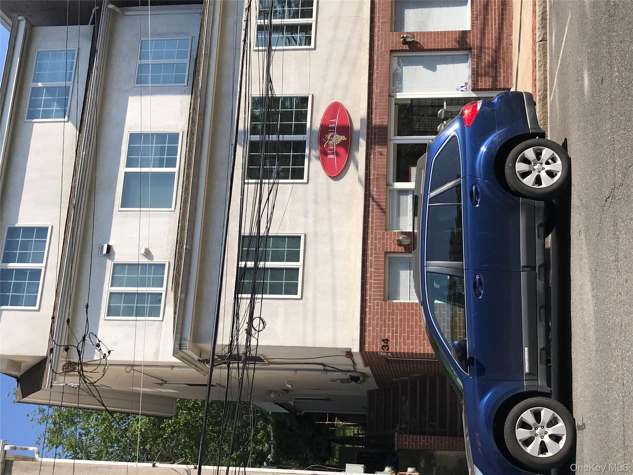 Renovated and freshly painted 3 bedrooms, new stone counter top, one u...