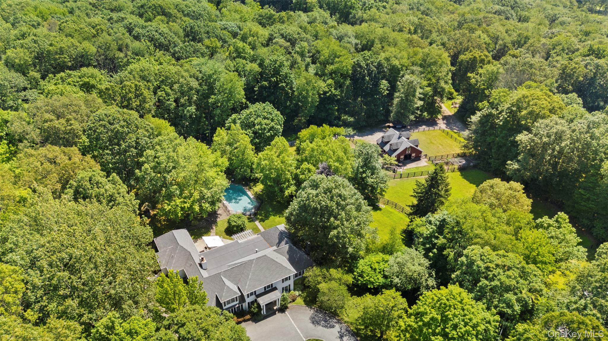 MEADOW RIDGE FARM. Bedford Equestrian Estate with direct access to the...