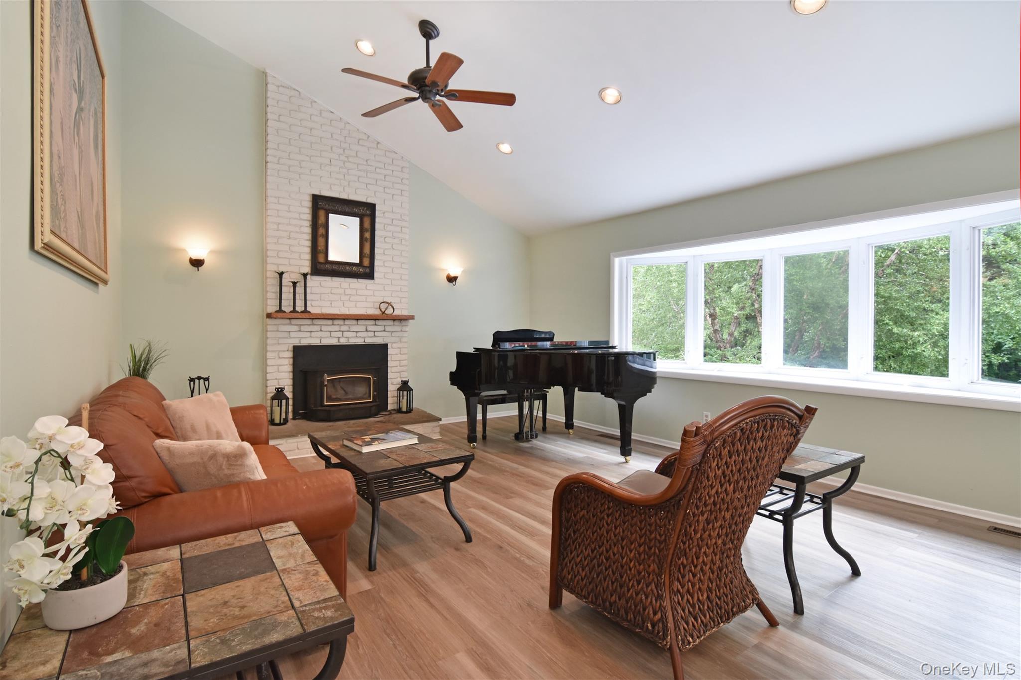 Photo 7 of this property