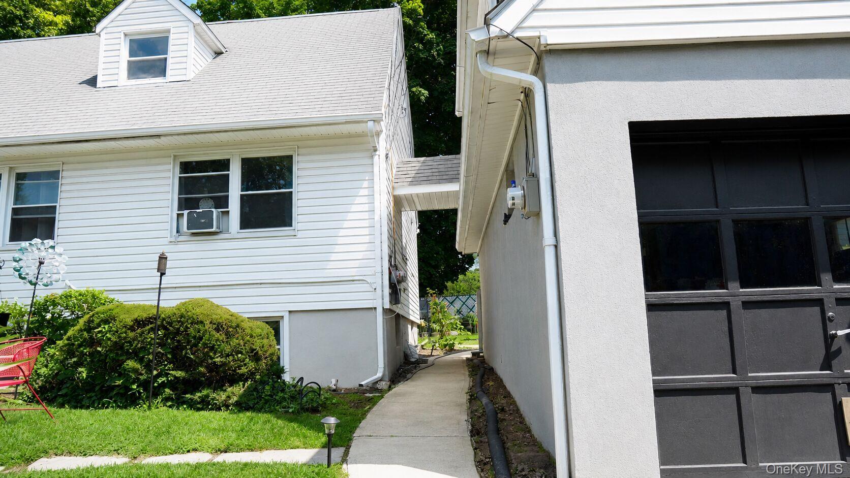 Photo 3 of this property