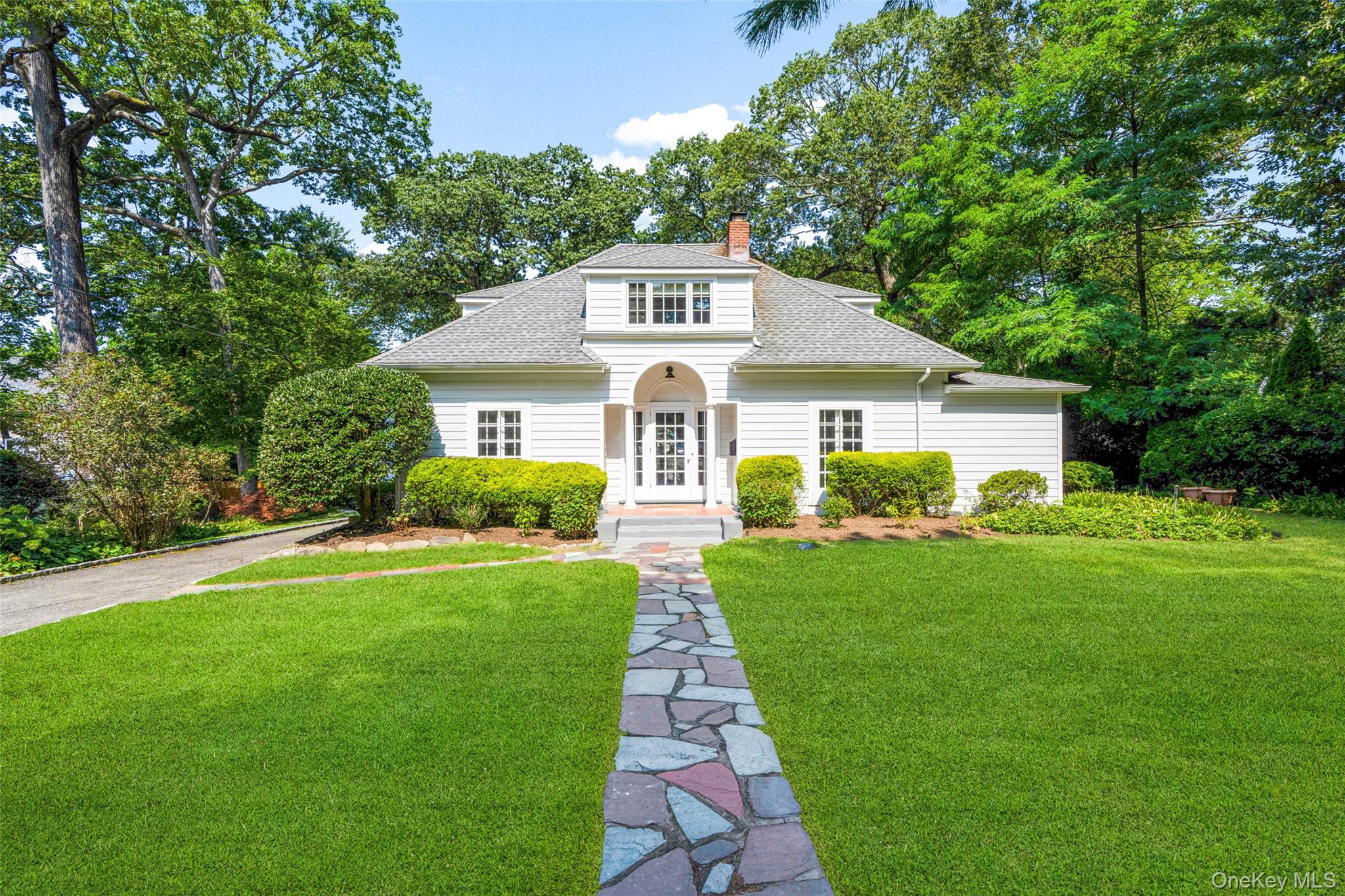 Fantastic Colonial set back from Forest Avenue in a highly convenient...