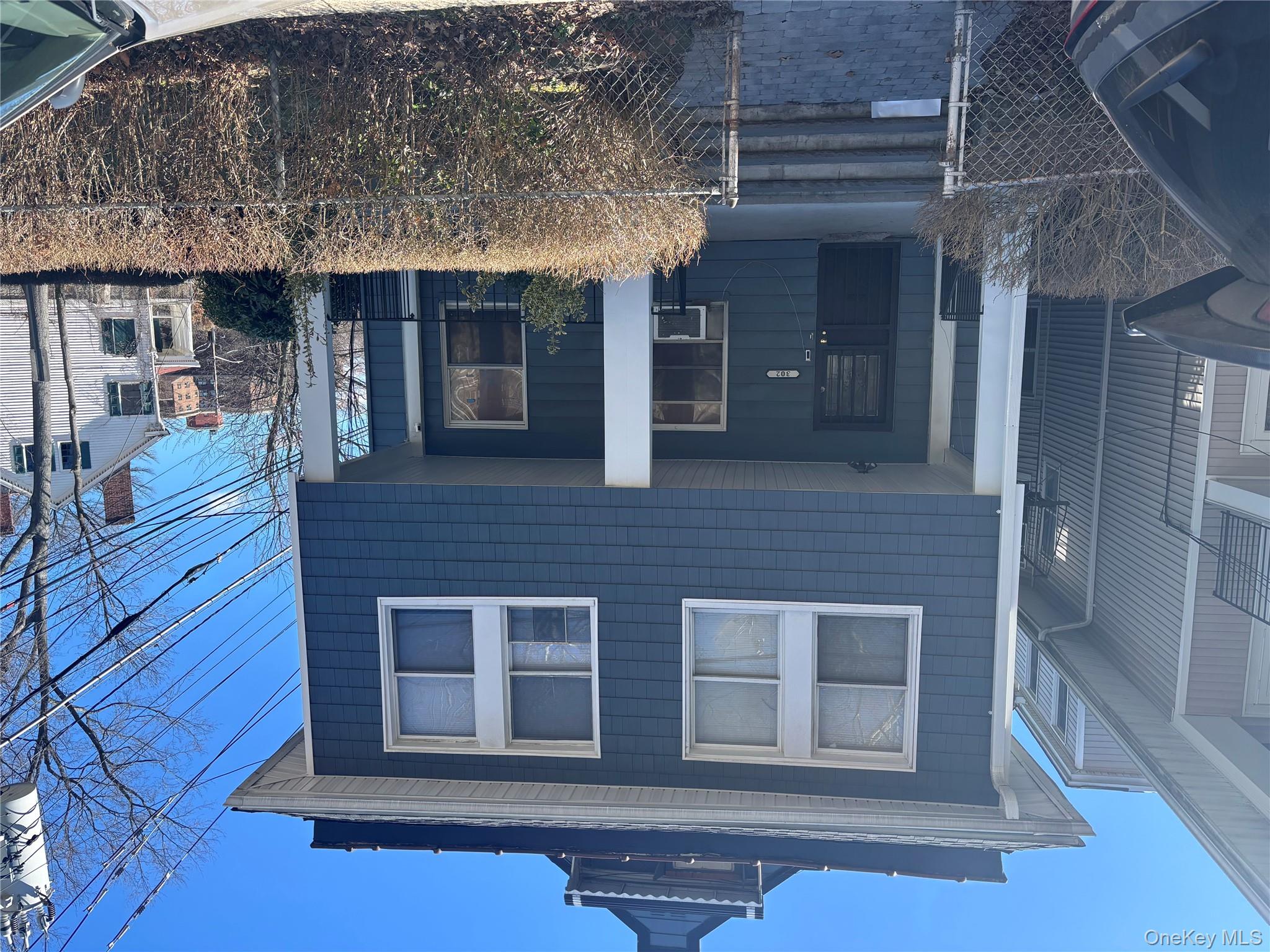 Estate house for sale - property have 4 apartment, property cerificate...