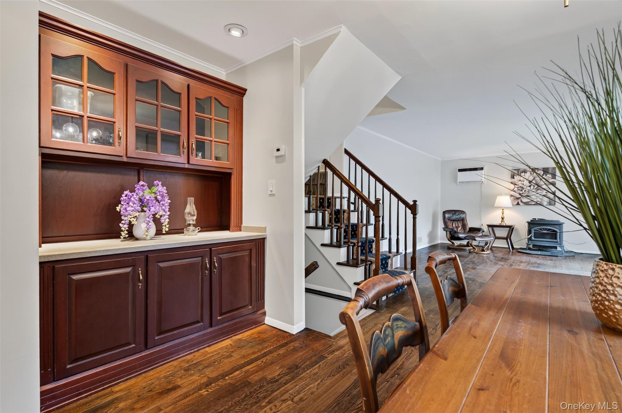 Photo 7 of this property