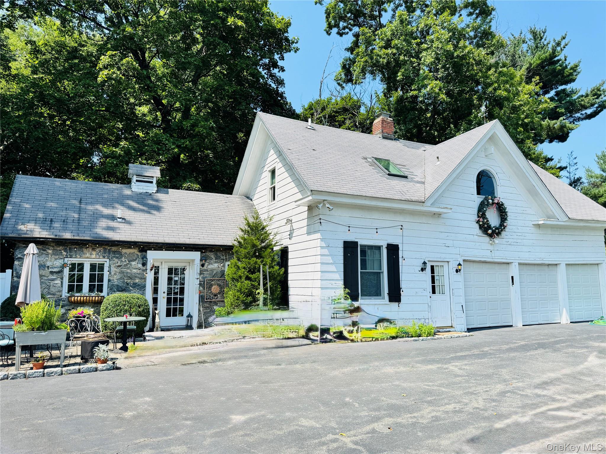 Photo 8 of this property
