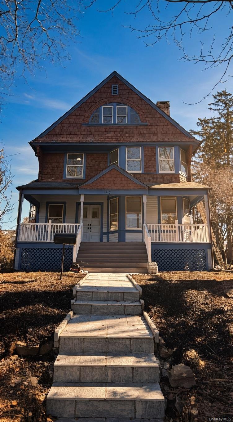 Spacious 8-Bedroom Residence with Garage – Over 3,500 Sq Ft of Refined...