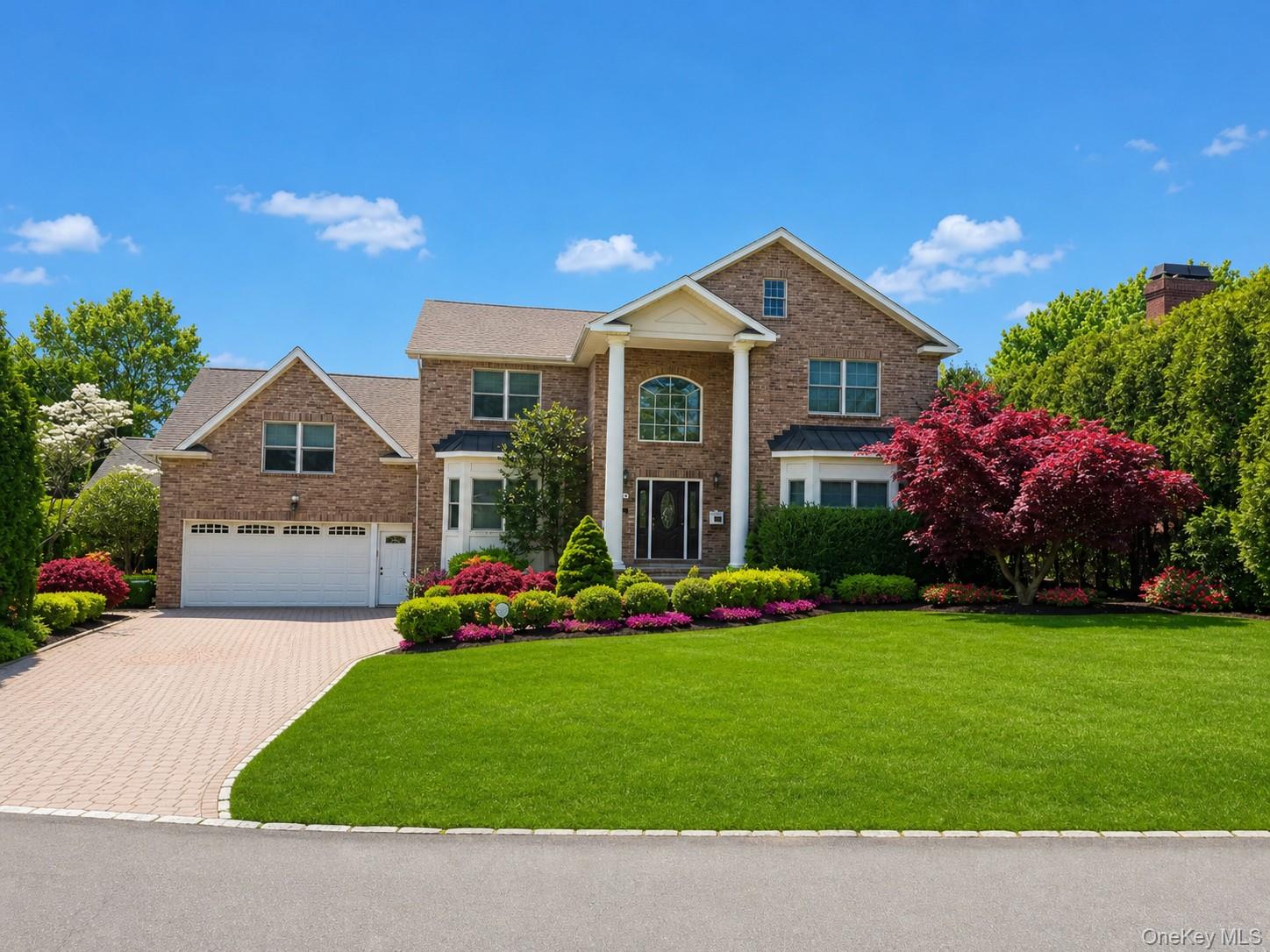 6, 700 Sq Ft 5 Bedroom Colonial
Beautiful five (5) bedroom, four (4) a...