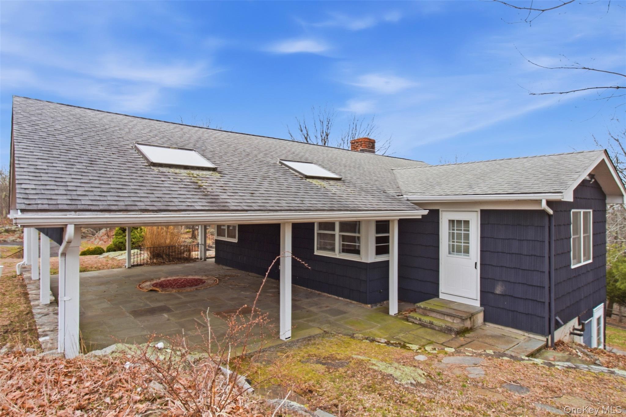 Photo 4 of this property