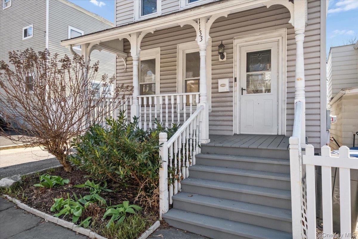 Fall in love with this charming 2-bedroom, 2-bath Colonial in Peekskil...