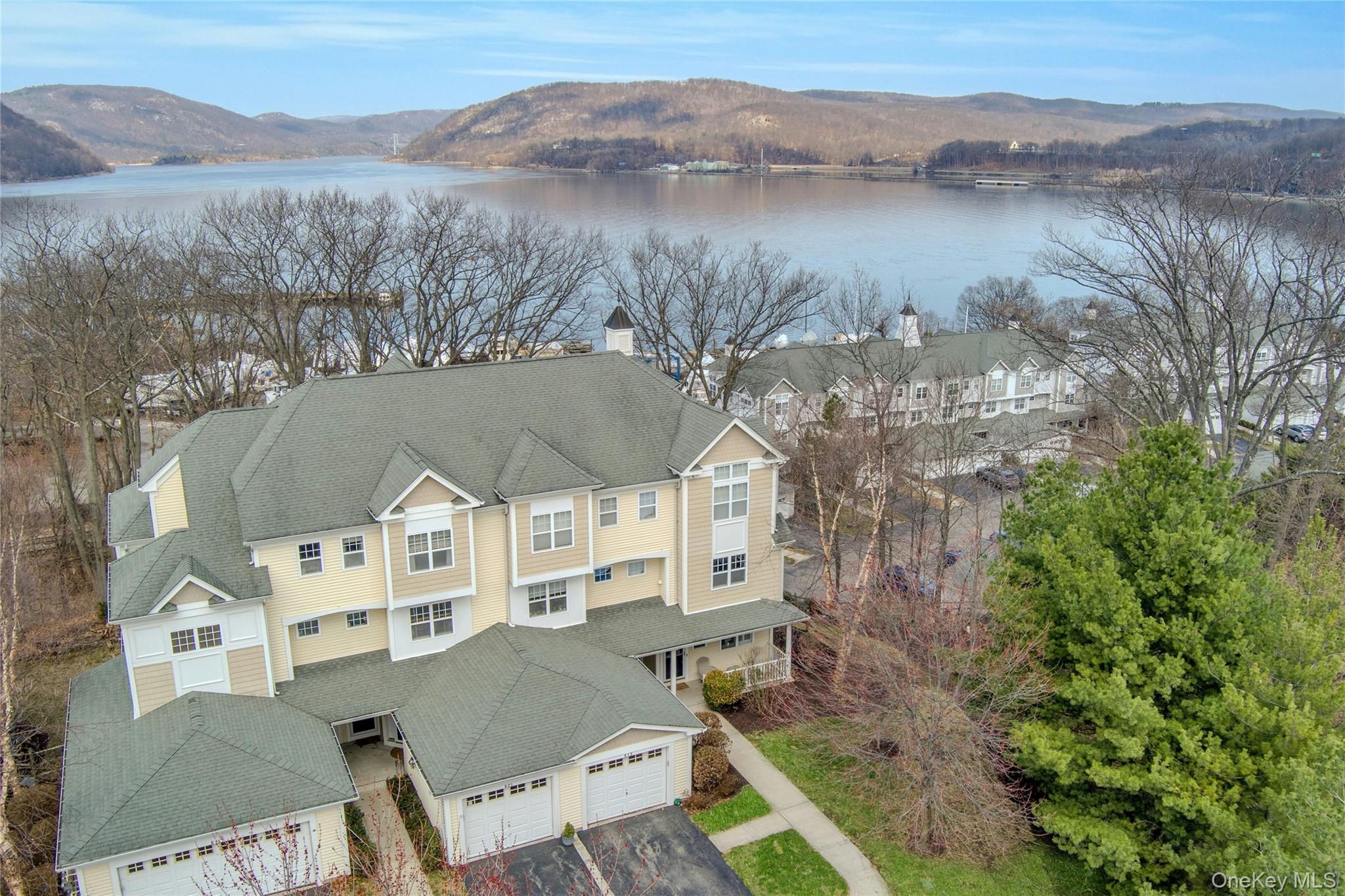 Enjoy picturesque views of the Hudson River and the iconic Bear Mounta...
