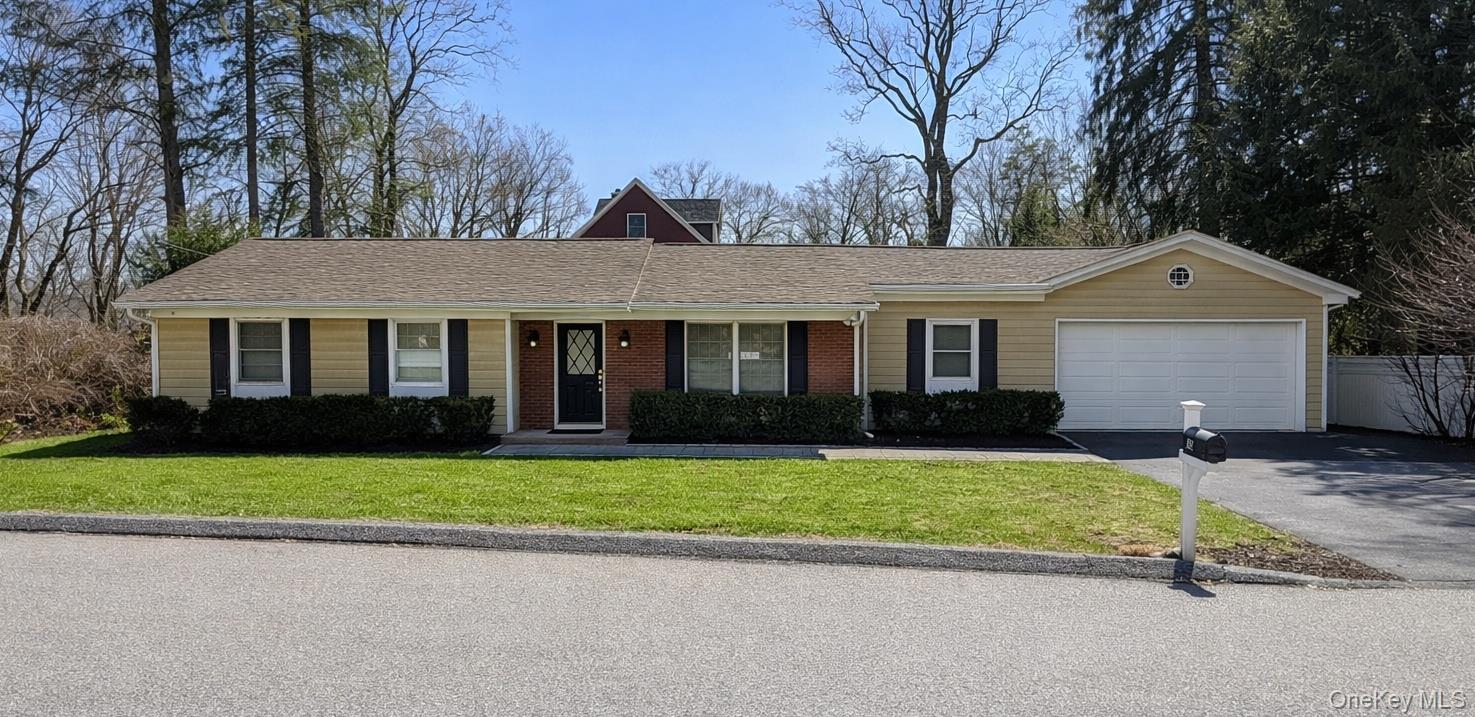 Modern, open concept, 2 bedroom ranch on quiet cul-de-sac. Kitchen has...