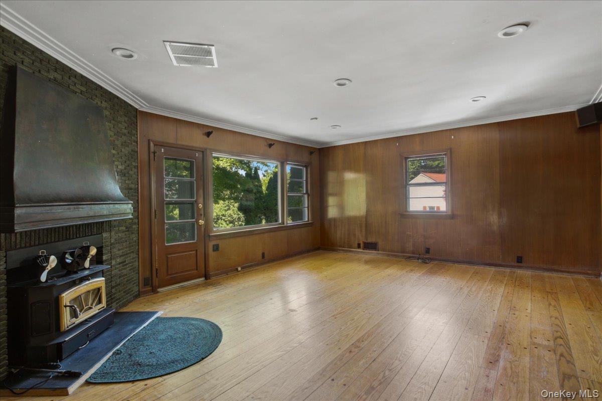 Photo 11 of this property