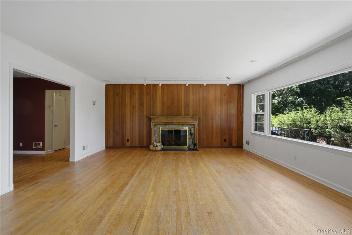 Photo 5 of this property