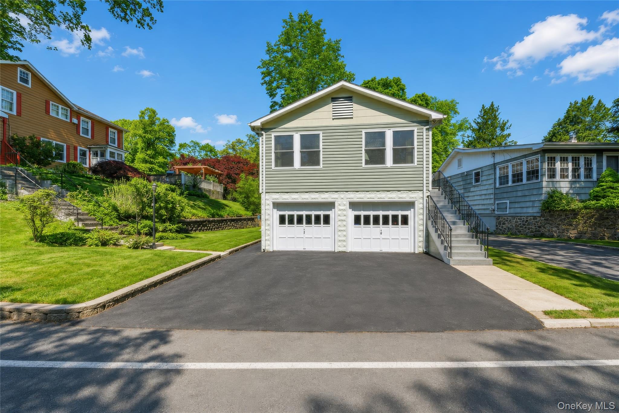 Welcome to 15 Dutch — this  4 bedroom , 2-bath residence is a 8 min wa...