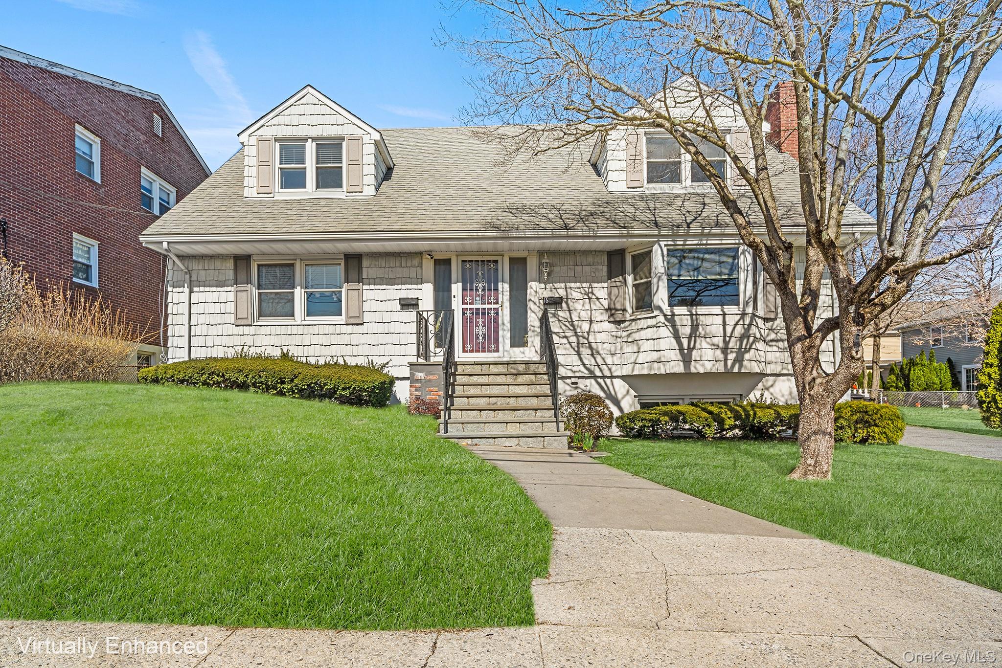 Presenting a rare opportunity to own a well-maintained, versatile two-...