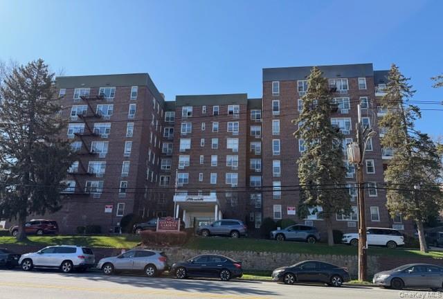 Spacious, Updated Studio with Separate Sleeping Area - PRIME LOCATION!...