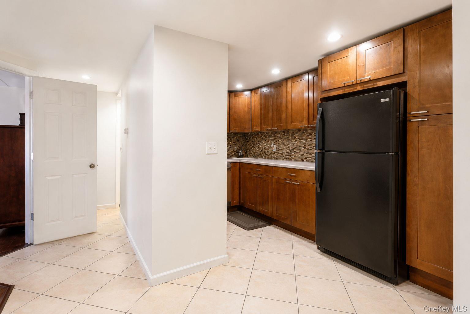 Photo 4 of this property