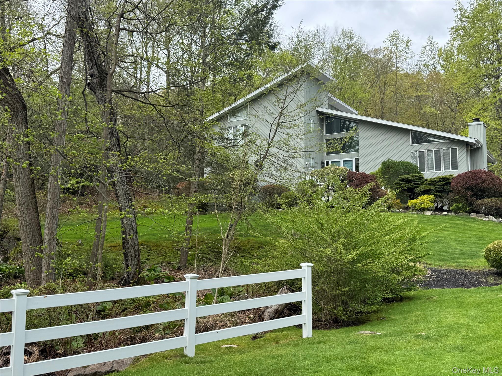 Set in desirable Cortlandt Manor, this well-maintained 4-bedroom, 3-ba...