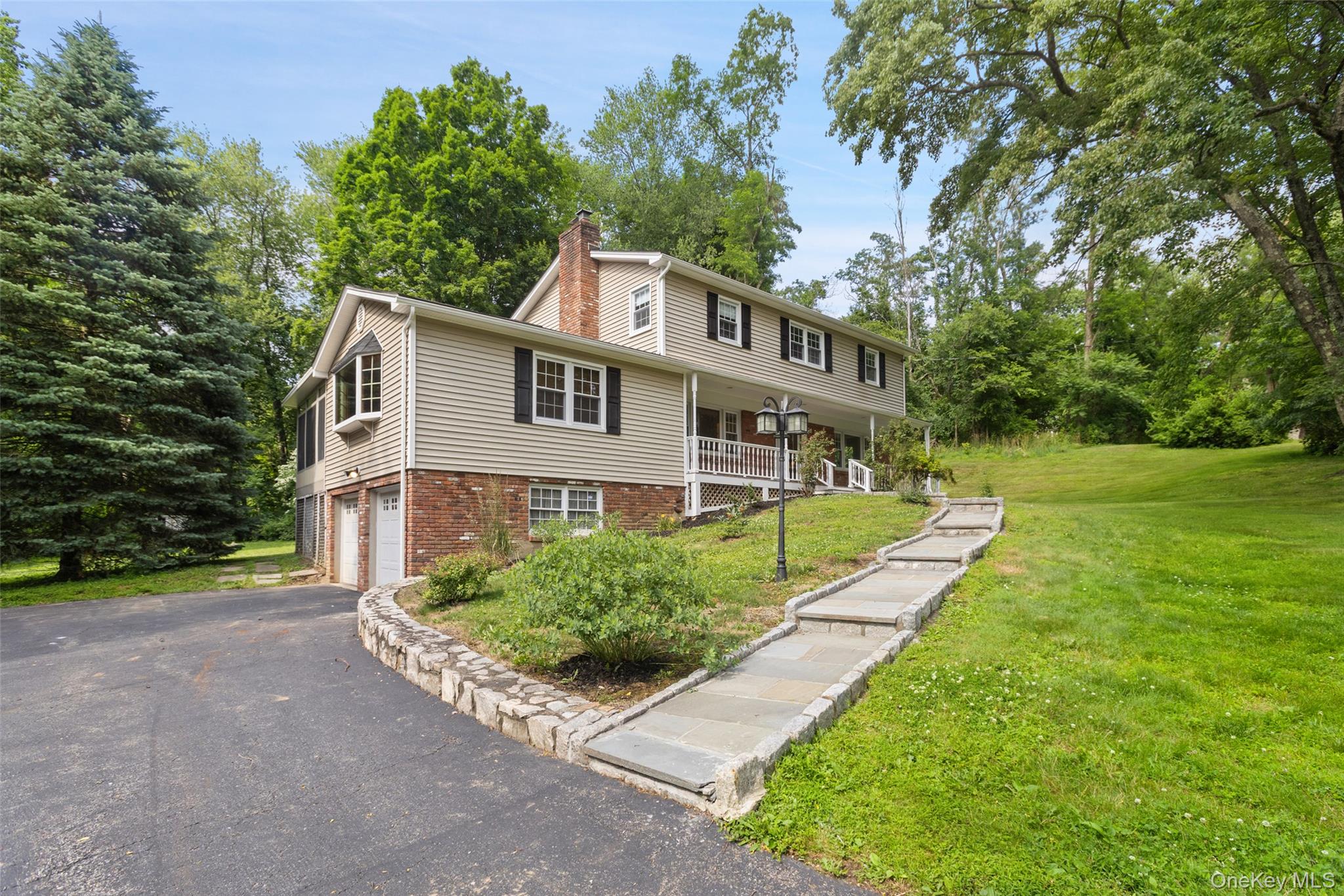 Photo 4 of this property