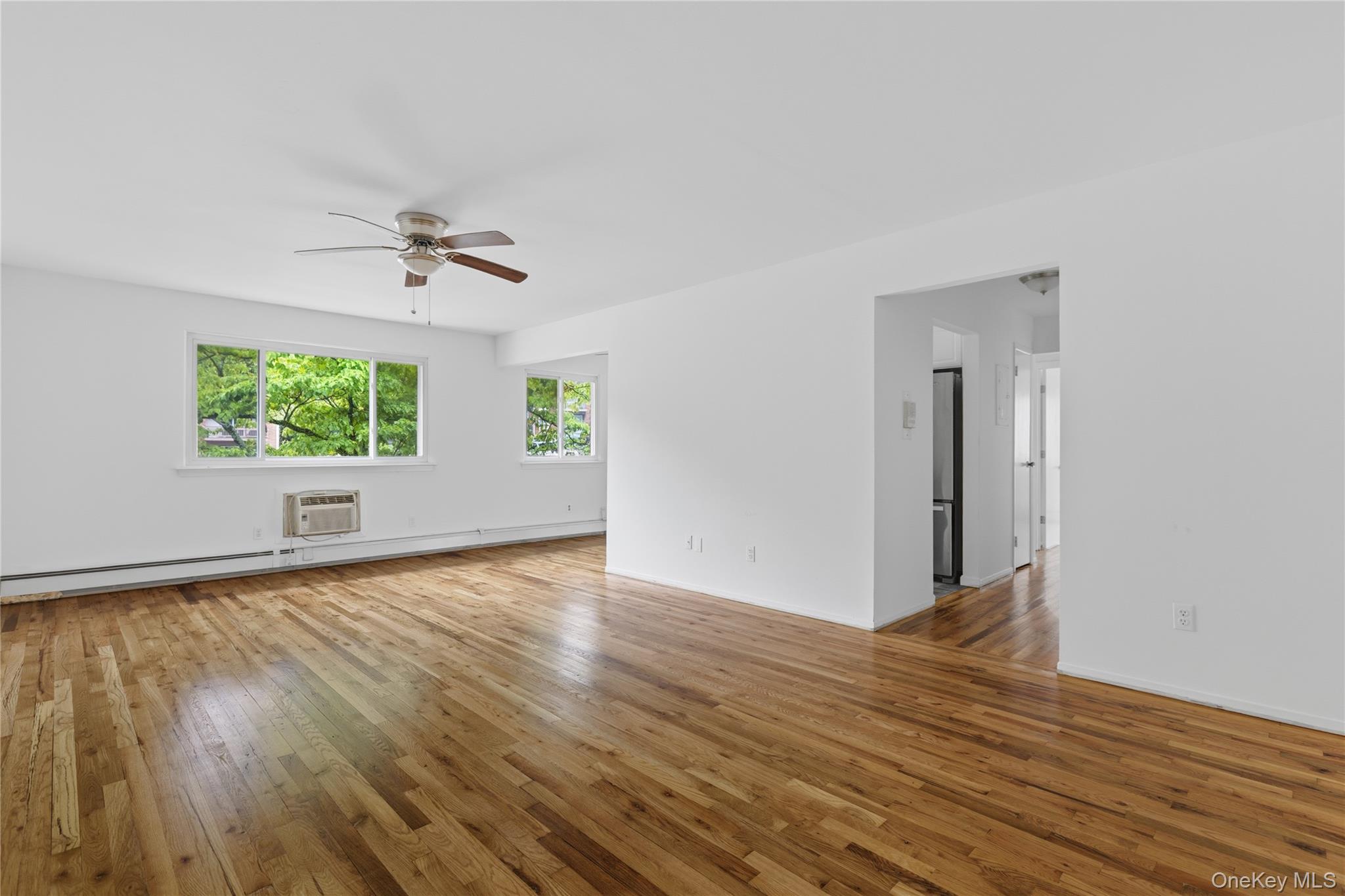 Photo 4 of this property