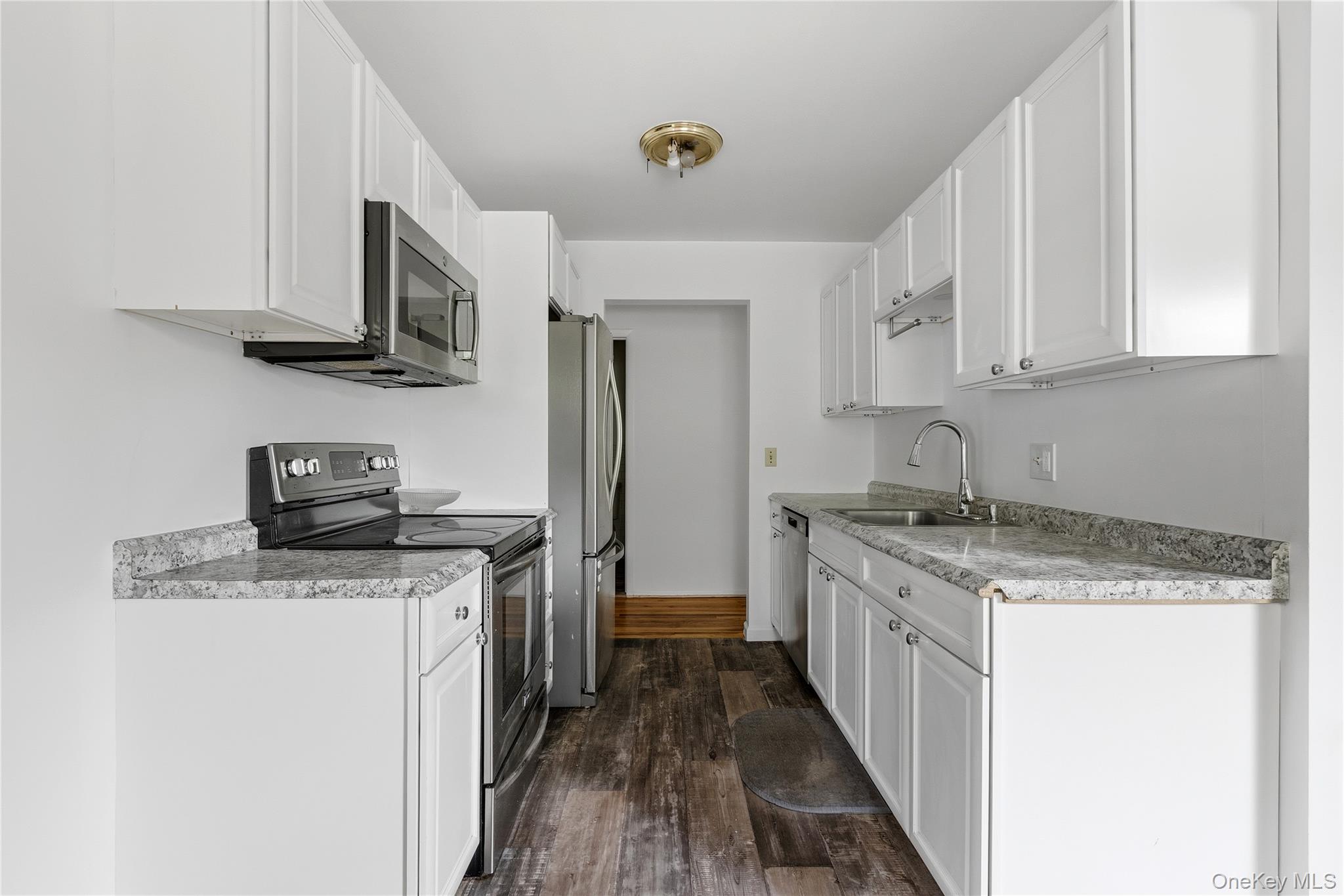 Photo 7 of this property