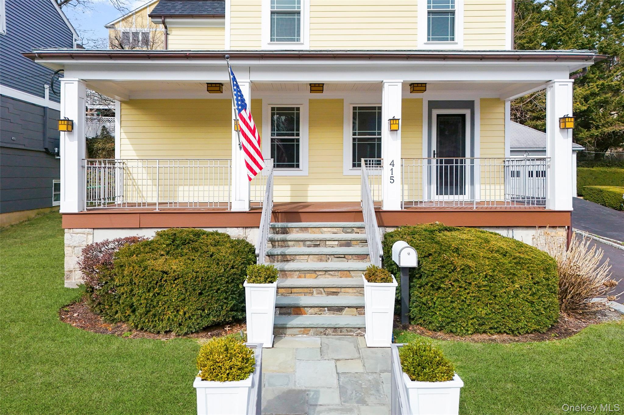 This 1,993 sf 3 bedroom 3 bath Craftsman style home is located in the...