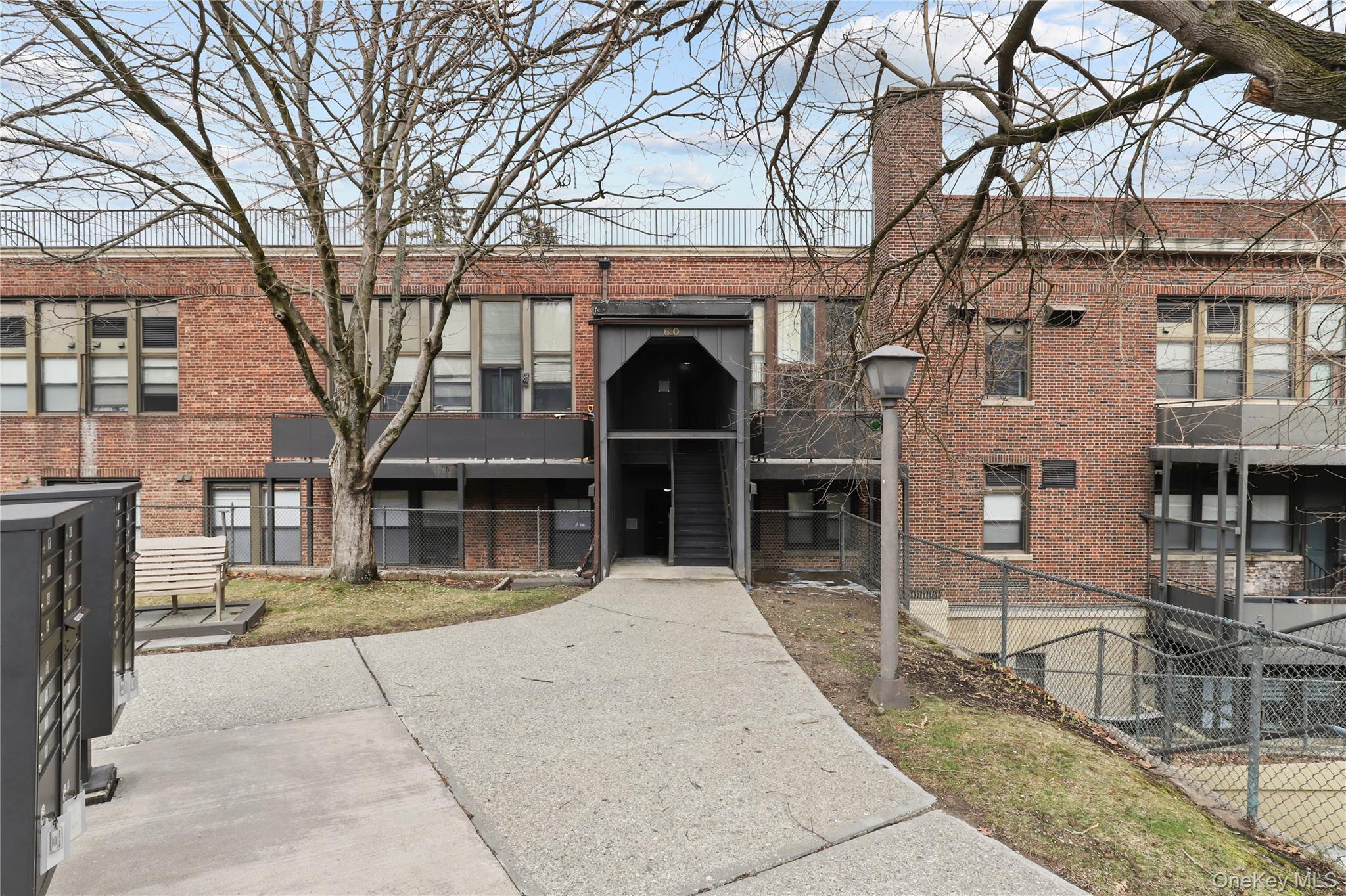 Great location! Spacious 1 Bedroom, 1 Bath rental in a distinctive com...