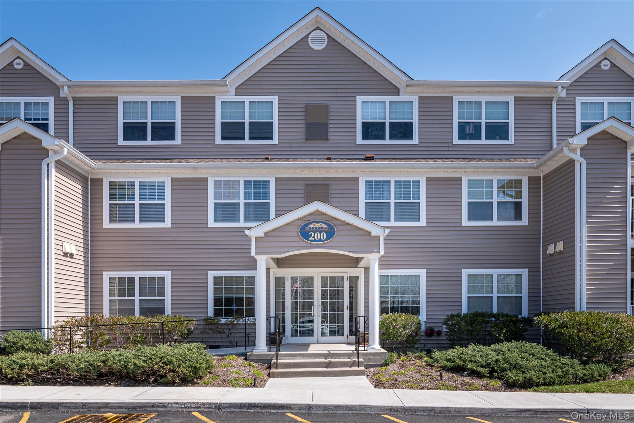 Welcome to the Woodcrest Village Lifestyle, a carefree and vibrant 55+...