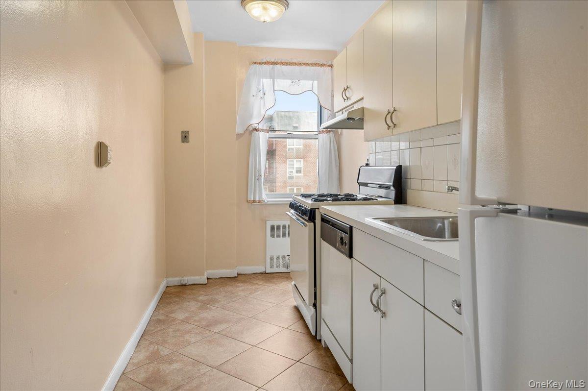 Photo 8 of this property