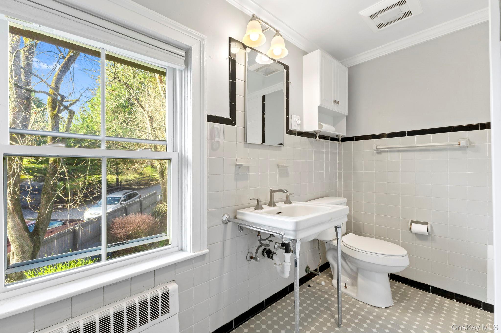 Photo 32 of this property