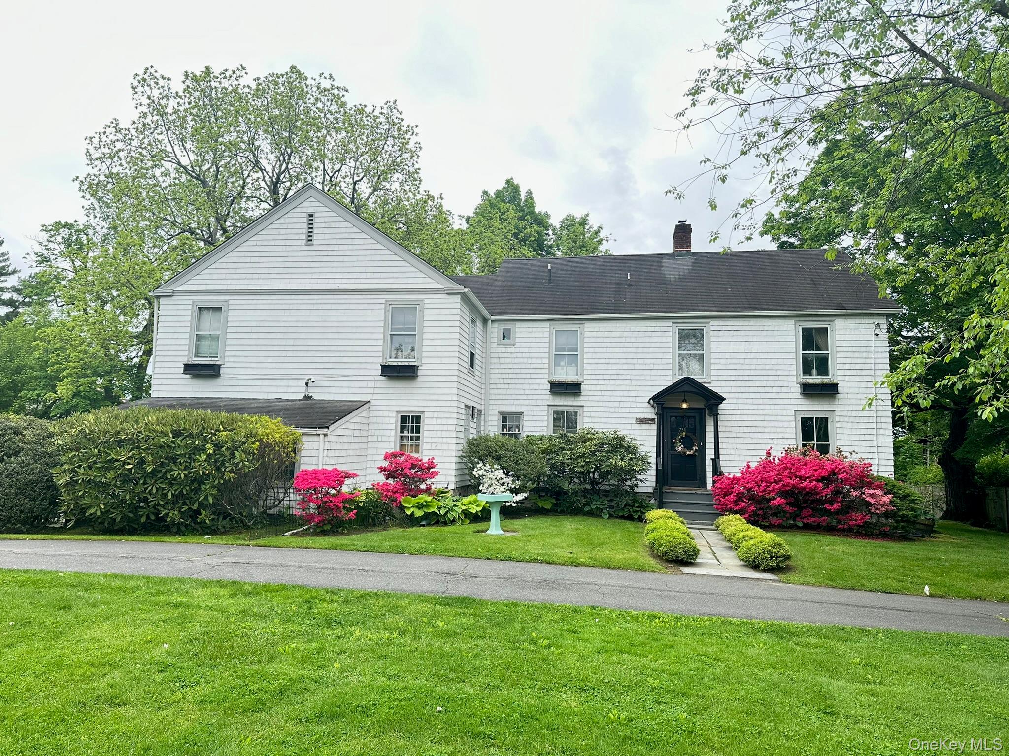 The only driveway between two city blocks, brings you back in time to...