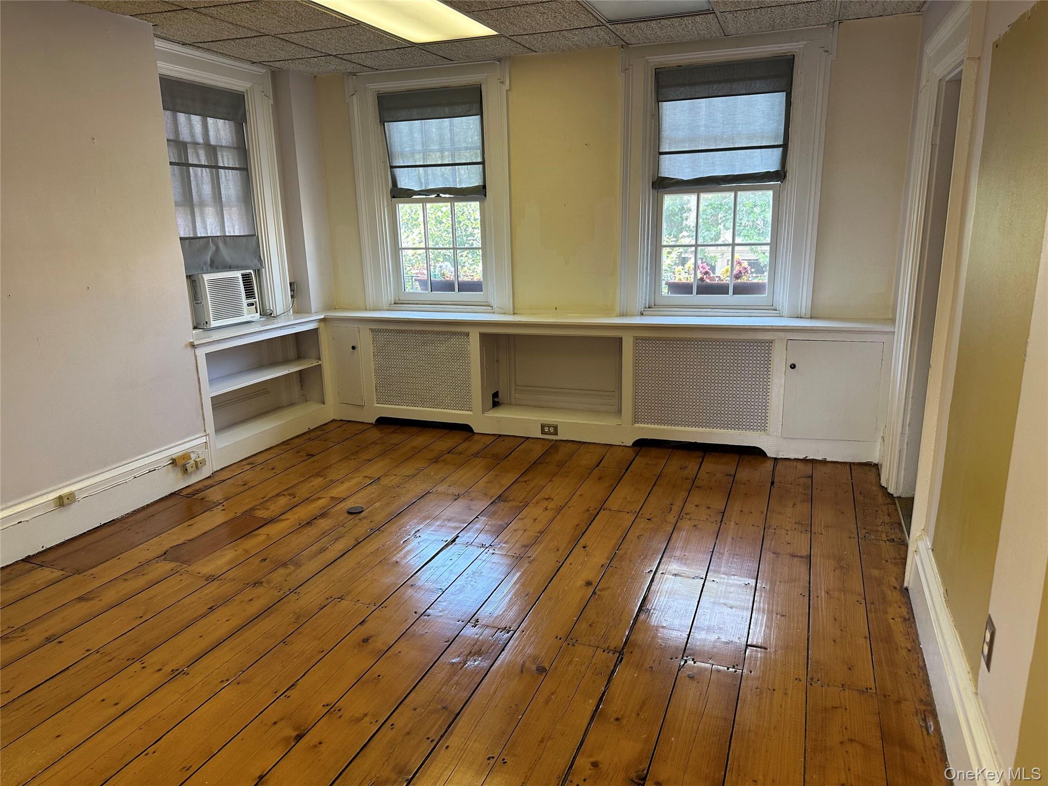 Photo 6 of this property