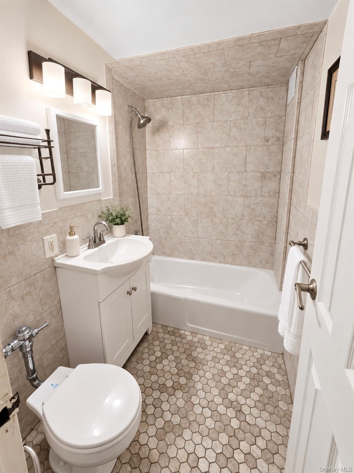 Photo 7 of this property