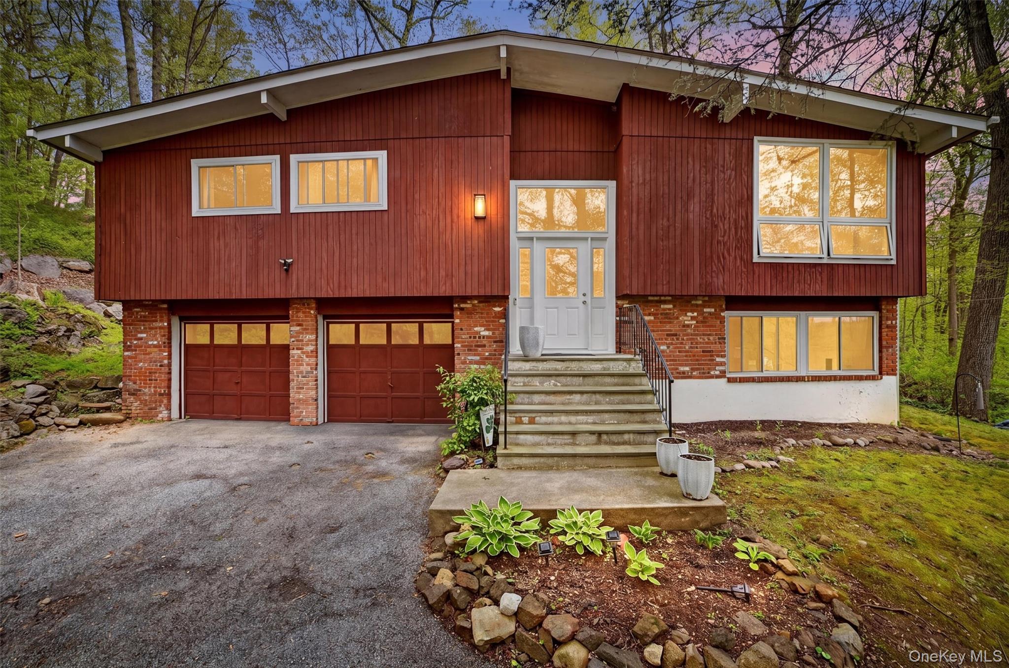 Spacious Contemporary Raised Ranch! This well maintained home offers 3...