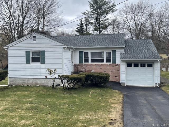 Recently renovated ranch home in the heart of Yorktown. Beautiful, ope...