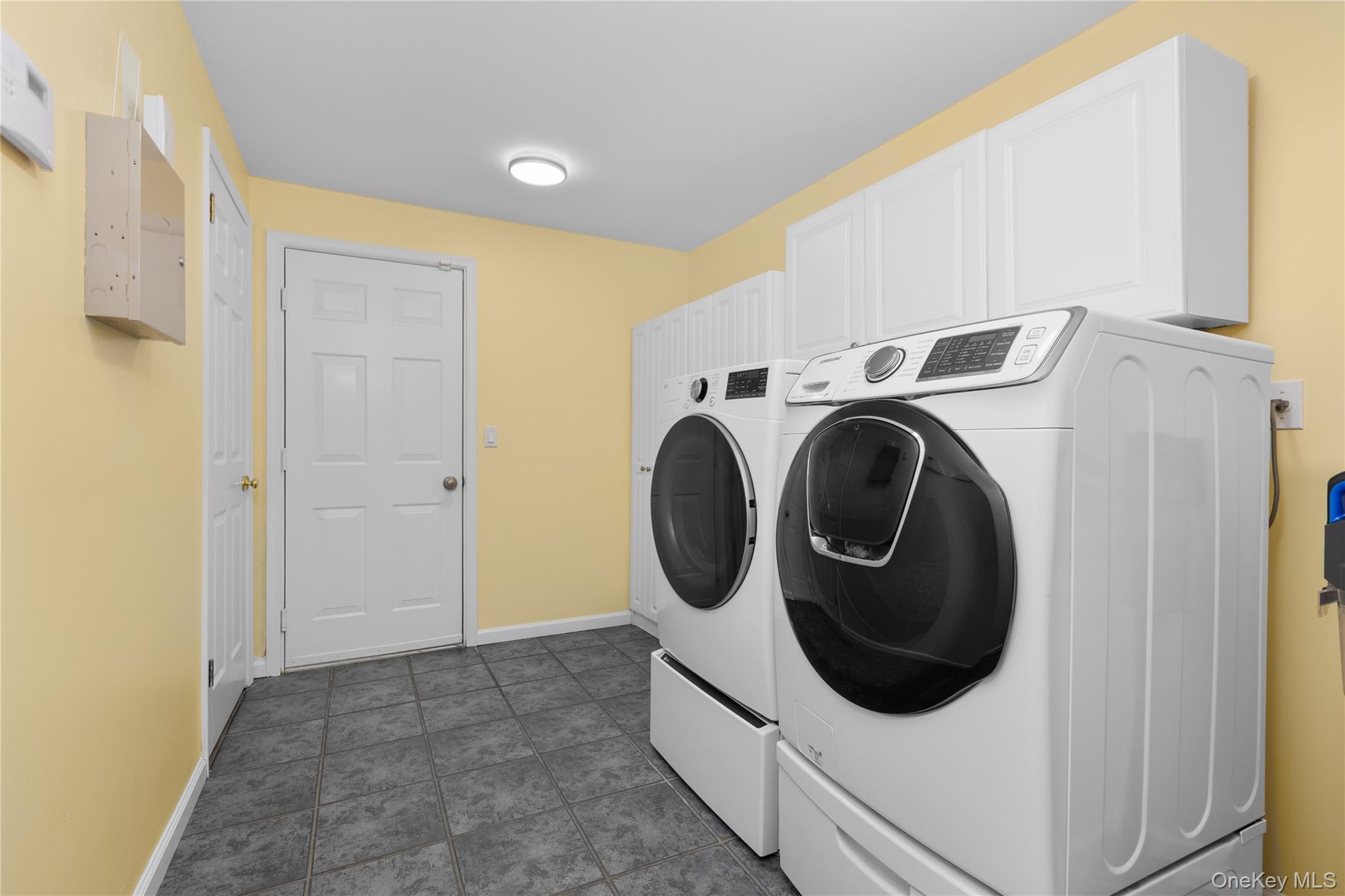 Photo 33 of this property