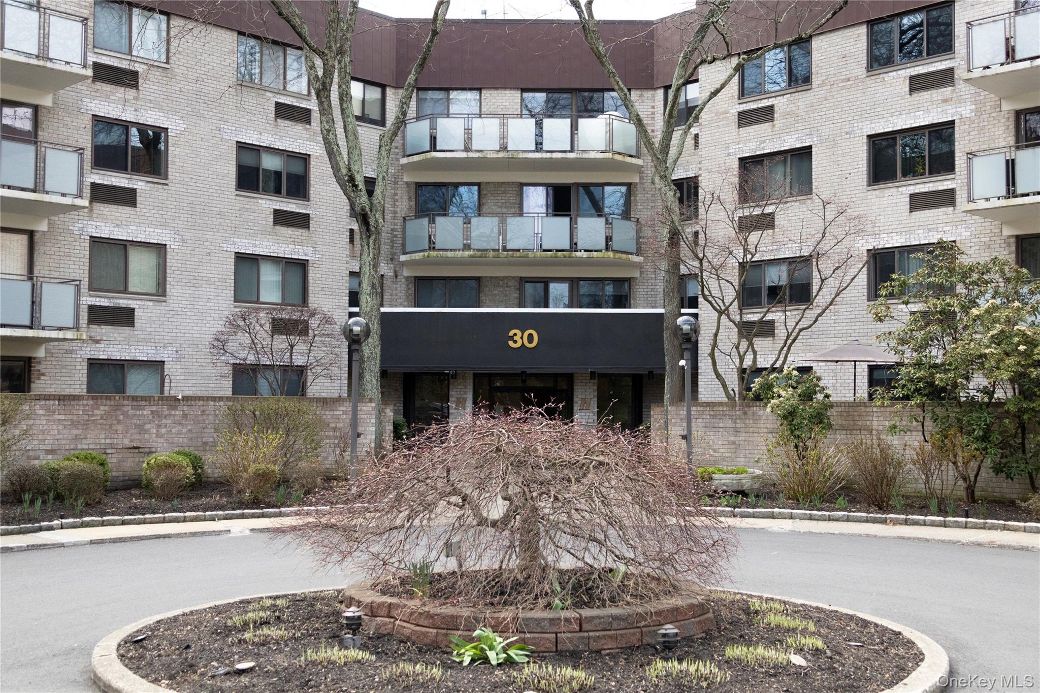 Hampshire House is a perfect fit if you are downsizing or if you are l...