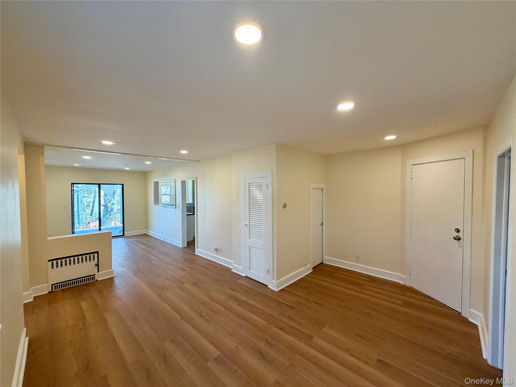 *ALL UTILITIES INCLUDED!* Welcome to this beautifully renovated 1st fl...