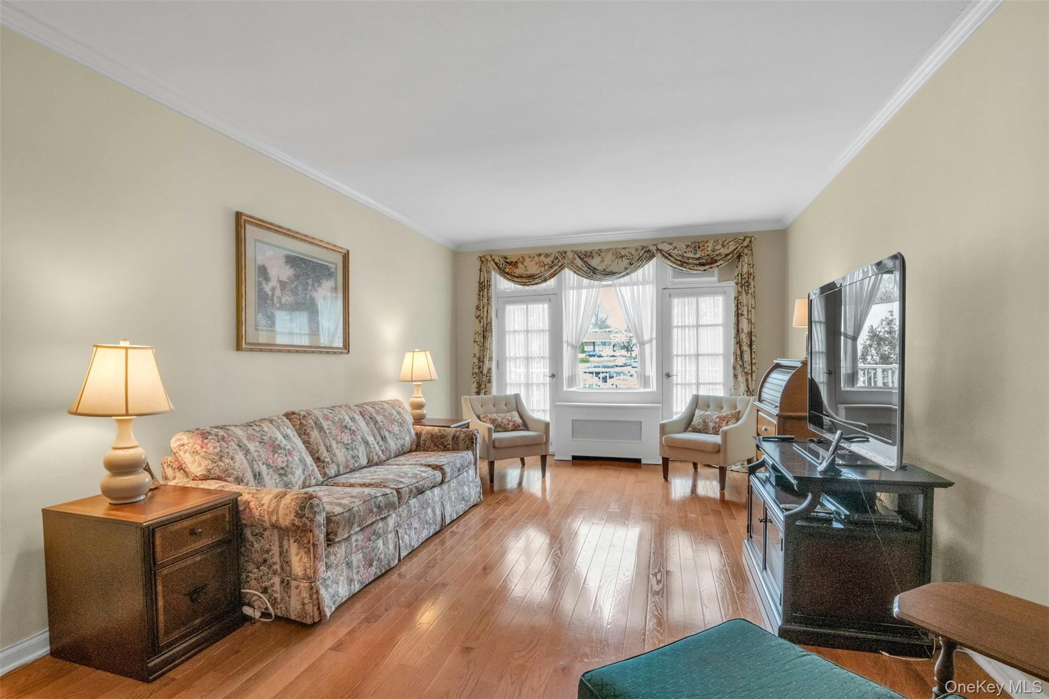 Photo 3 of this property