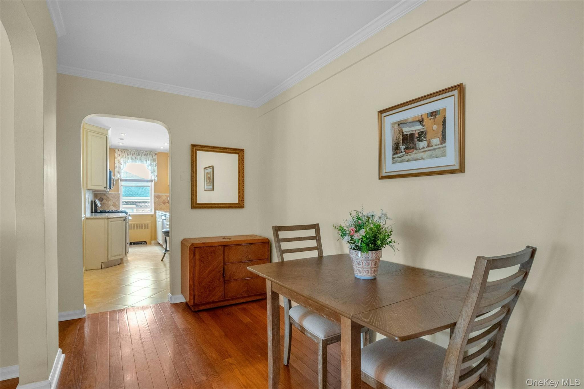 Photo 6 of this property