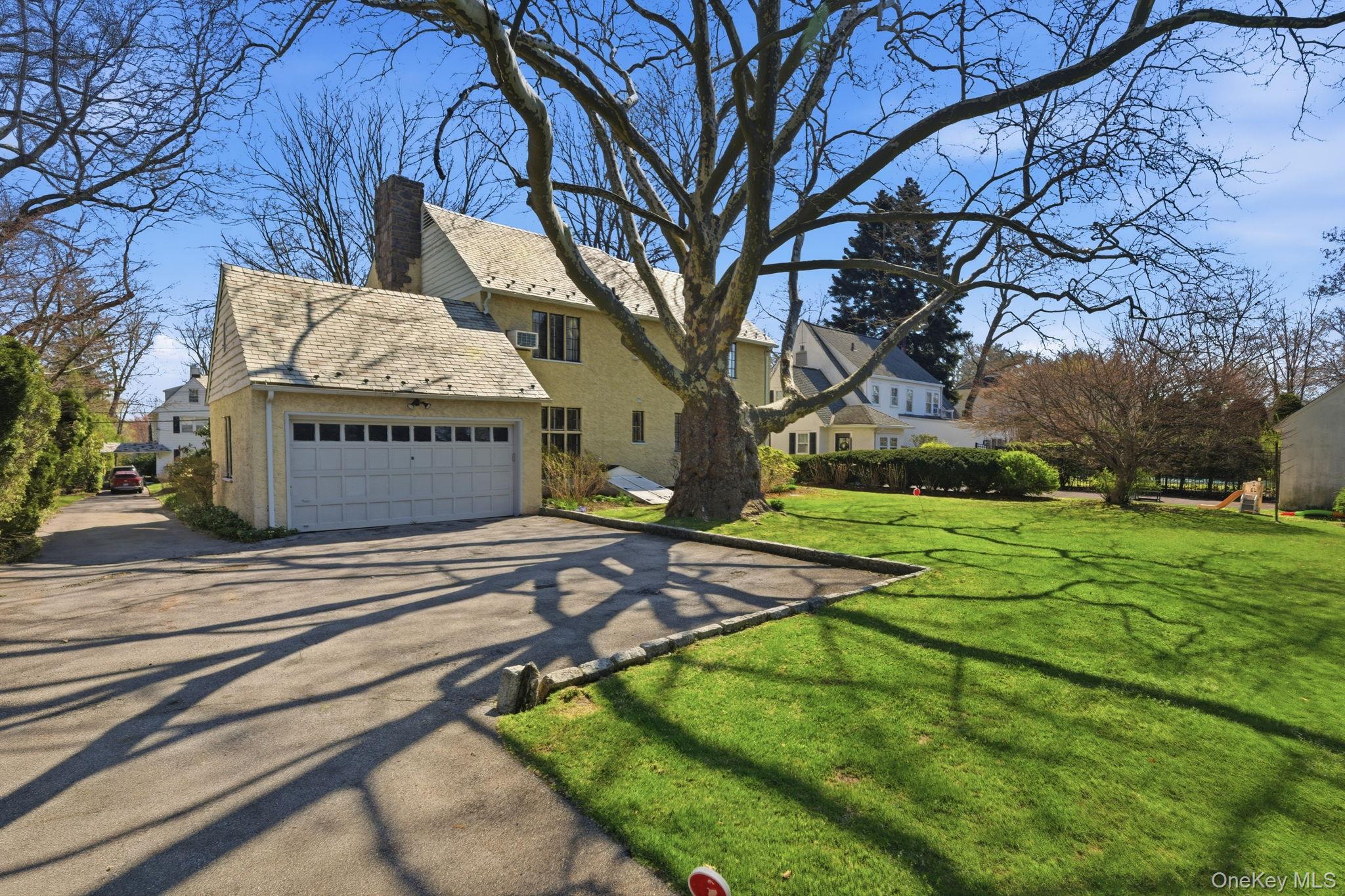 Photo 31 of this property